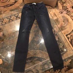 New Cabi Skinny Jeans, size 0